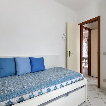 Apartment Altaluna-6 By Interhome Nisporto