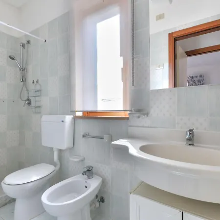 Altaluna-6 By Interhome Nisporto